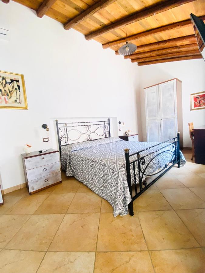 Centu Concas Bed and Breakfast Muravera Εξωτερικό φωτογραφία